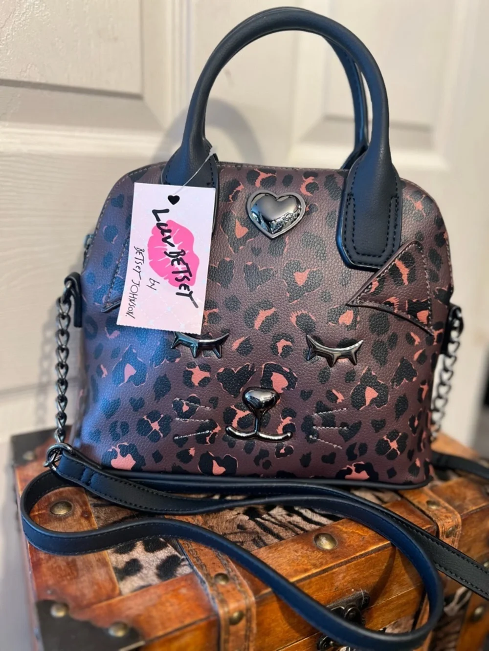 🐆 LUV Betsey by Betsey Johnson Lini Leopard Cat Face Crossbody Satchel🐆NWT